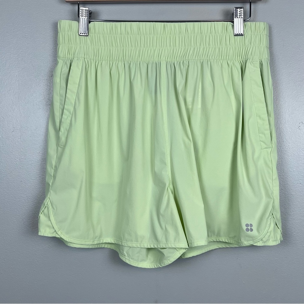 Sweaty Betty Women's High Wasited Relay Shell Shorts SB8805 Size 8; Activewear
